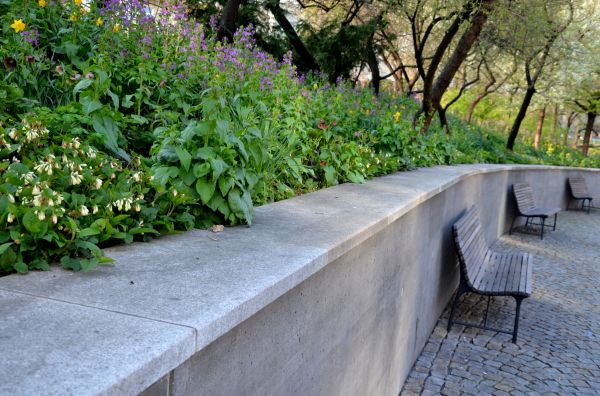 Concrete Retaining Wall Service in Ventura