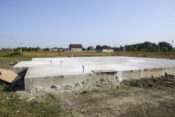 Barn Slab Installation in Ventura