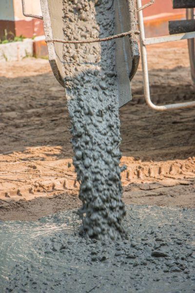 Patio Extension Pouring in Ventura