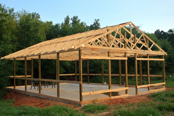 Barn Pad Installation in Ventura