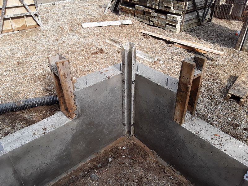 Foundation Pad Service